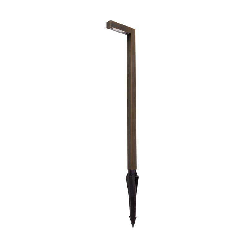 Elitco Lighting Aera Traditional Cast Brass Linear Path Light in Brass