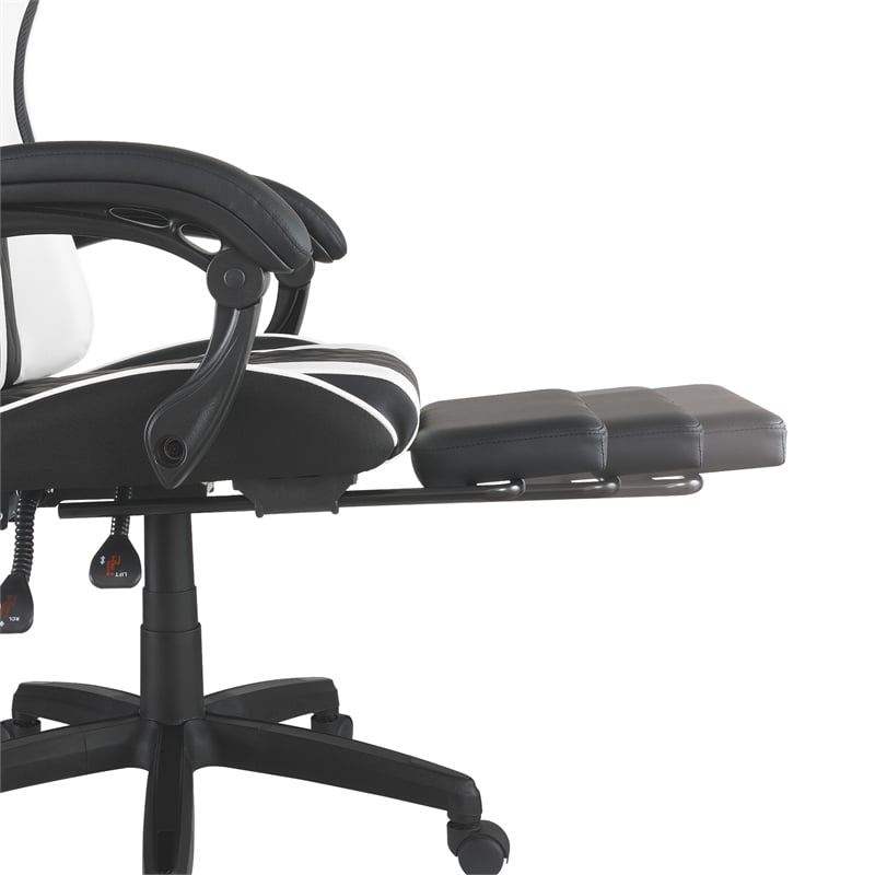 Expanse Gaming Chair  With Footrest in Faux Leather
