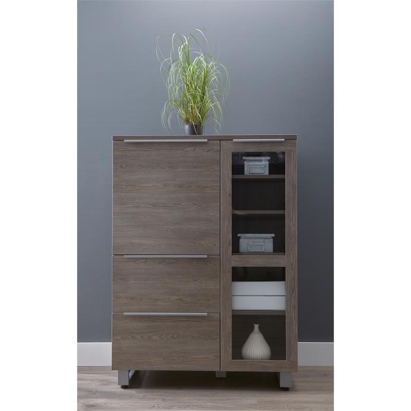 Contemporary Highboard With Doors in Gray