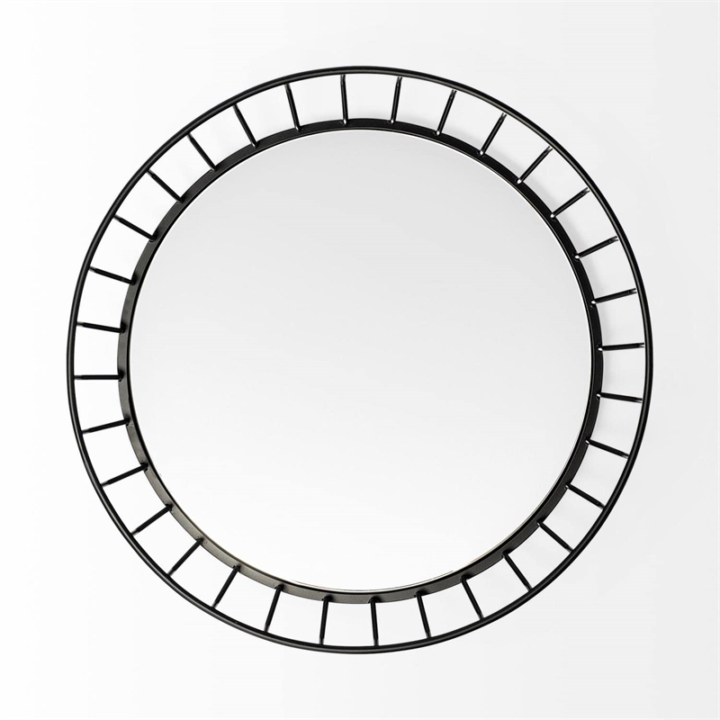 Mercana Helena 20L X 20W Black Metal Mirrored Bottom Round Serving Tray