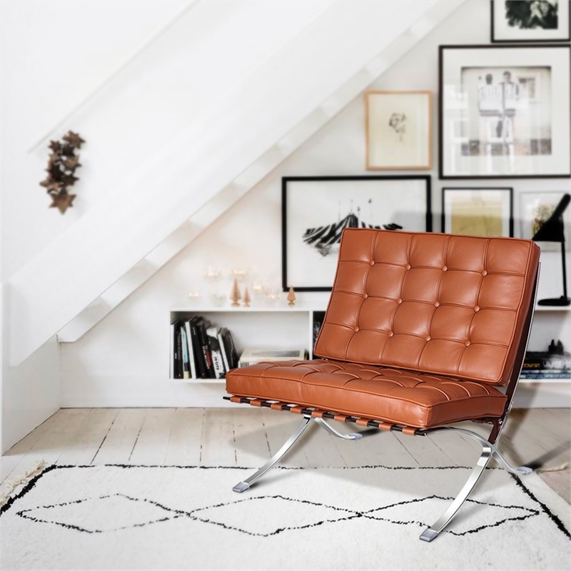 CRO Decor Lounge chair 2-piece set, 1 chair and 1 footstool.