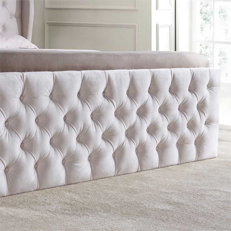 CRO Decor Upholstered Metal & Velvet King Size Chesterfield Bed in White