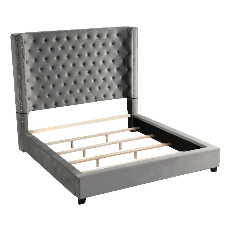 Yvonne Velvet Upholstered Queen Platform Bed in Gray