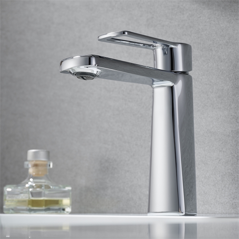 Paula Single Hole Single-Handle Brass Bathroom Faucet in Prolished Chrome