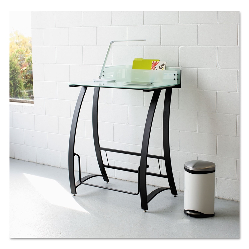Safco Vamp LED Desk Lamp in Silver