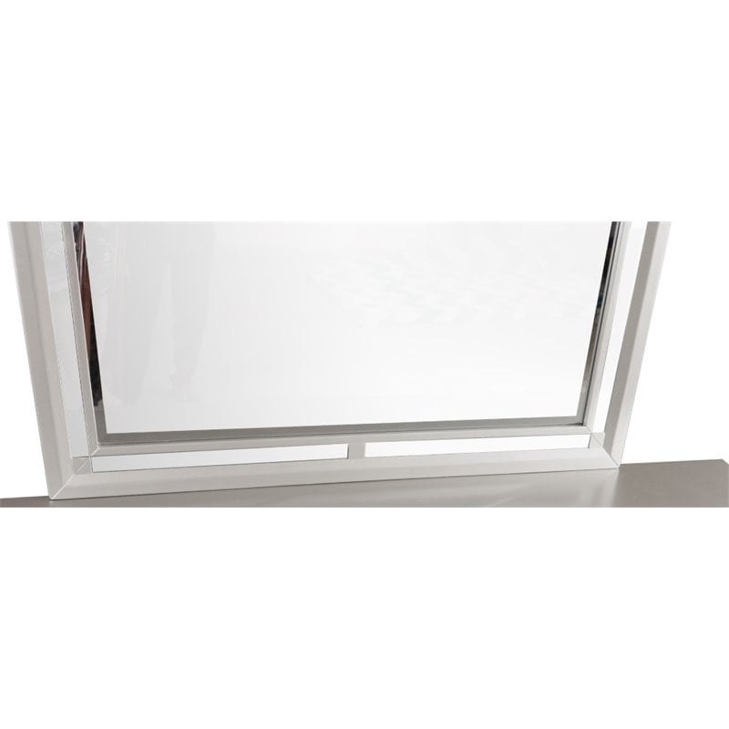 Glory Furniture Alana Mirror in Silver Champagne