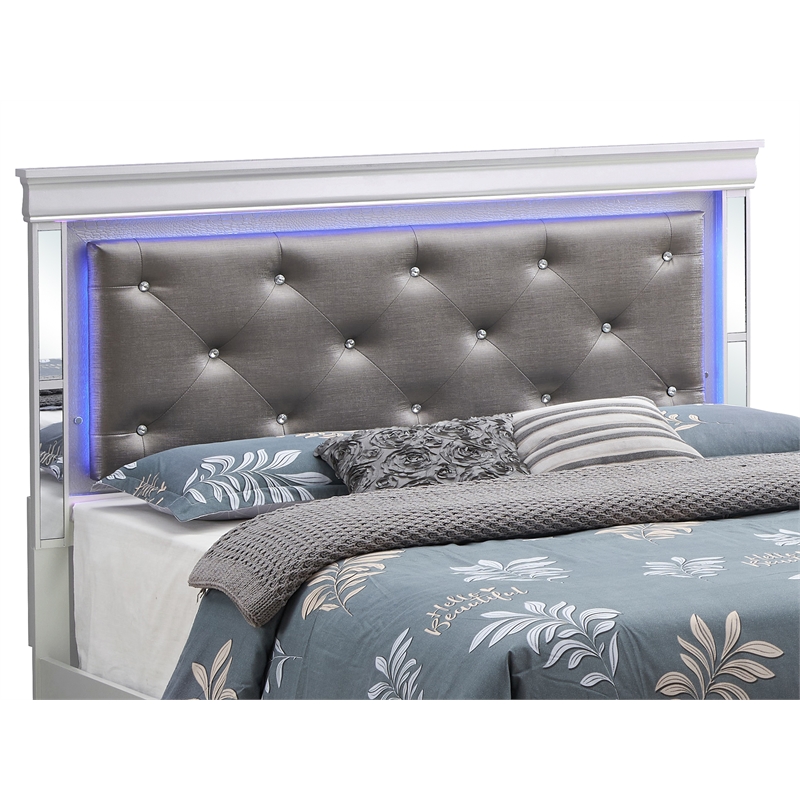 Glory Furniture Verona Full Size Wood Bed Silver Champagne