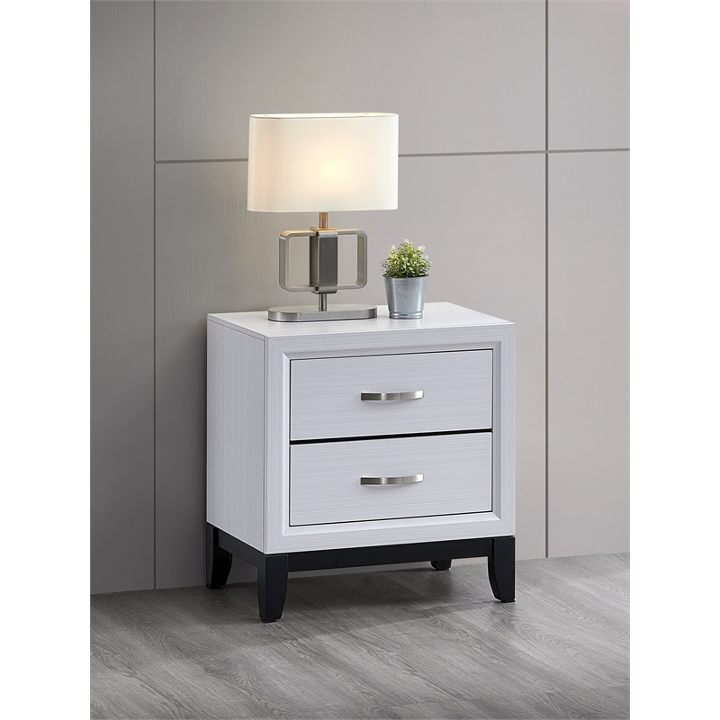 Glory Furniture Glasgow G04390-N Nightstand  White