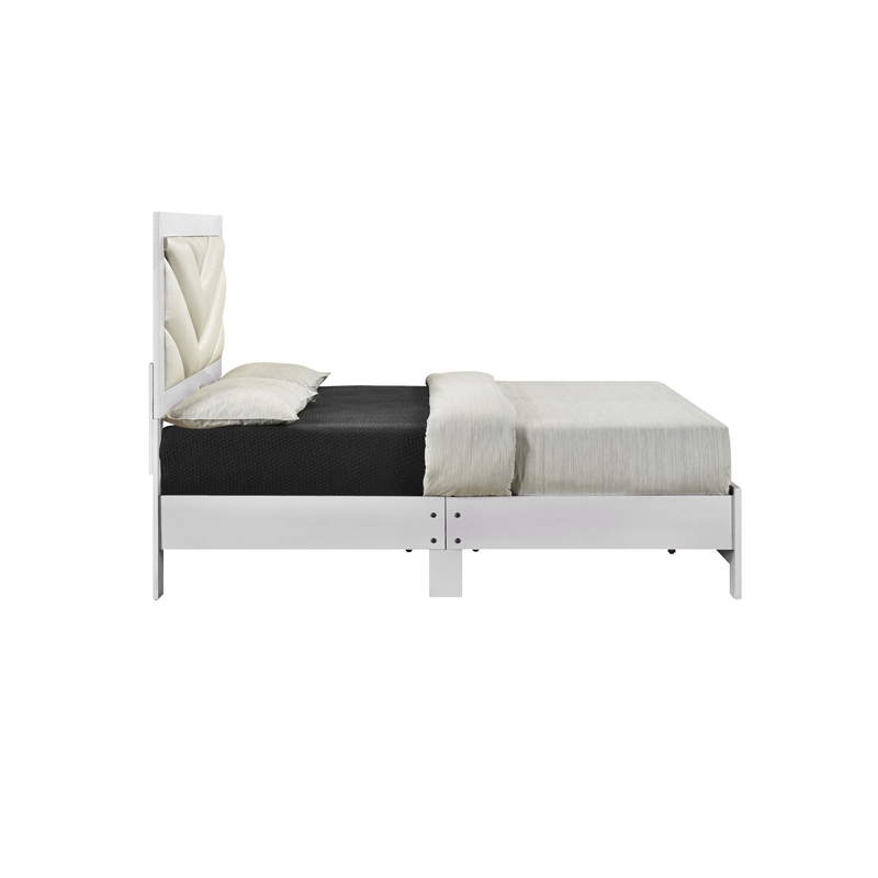 Glory Furniture Moreland Queen Bed in Sparkling White