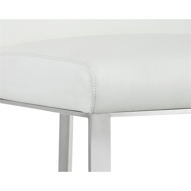 Sunpan Dean 26