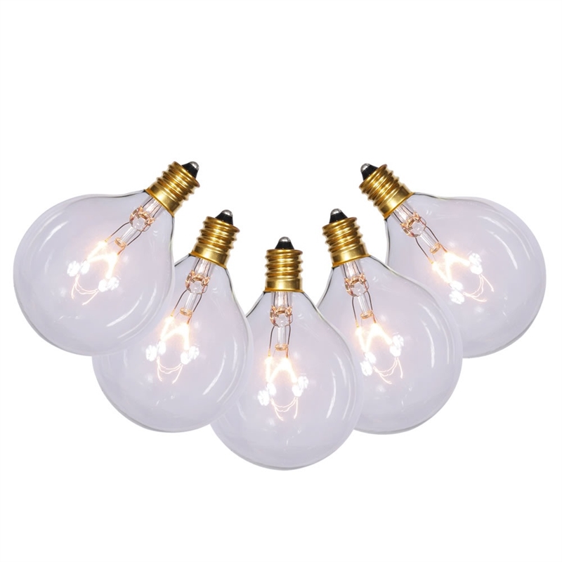 Vickerman 15-light Plastic G50 Christmas Light Set in Clear Finish