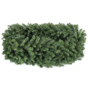 Vickerman 50' x 12&quot Douglas Fir Garland 1350 Tips
