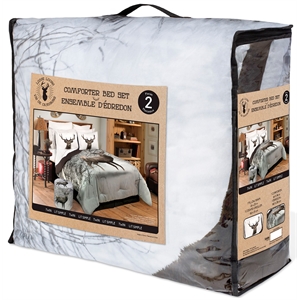 Safdie & Co. 2-piece Deer In Snowy Forest Twin Comforter Set in Multi-Color