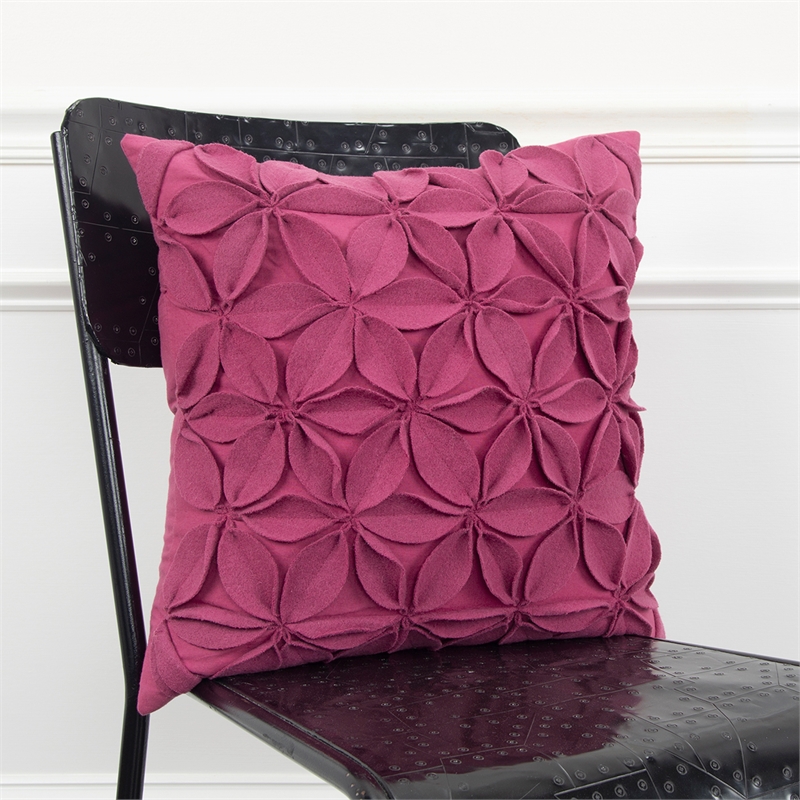 Rizzy Home Botanical Petals 18