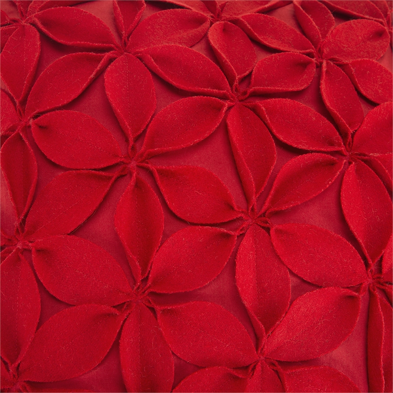 Rizzy Home Botanical Petals 18