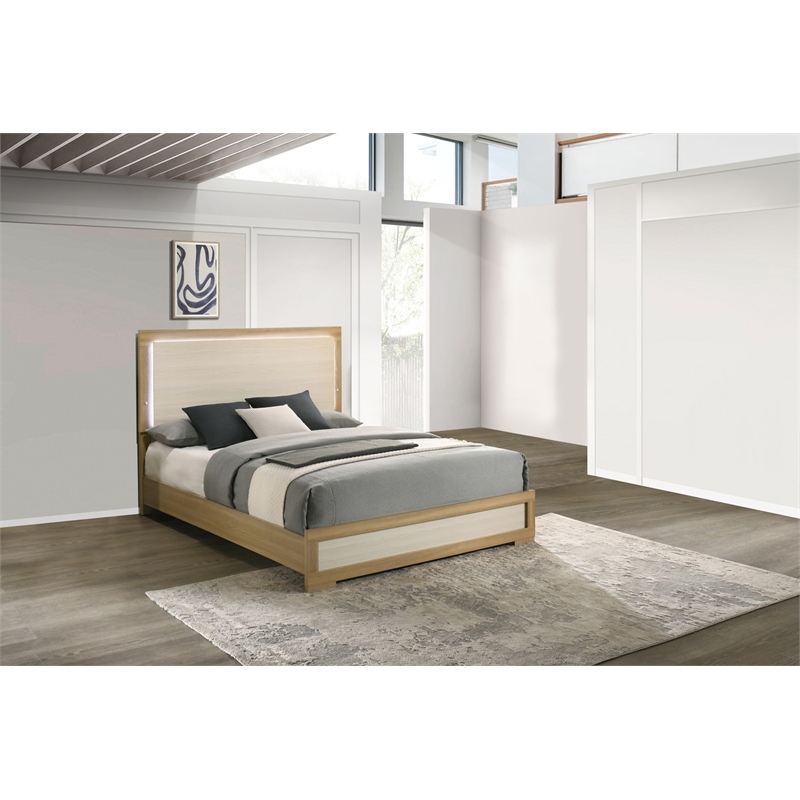 Best Quality Furniture Natural Wood King Panel Bed with LED Headboard