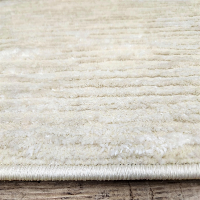 Davide 1228 Transitional Striated Beige Round Polypropylene Area Rug 5'3
