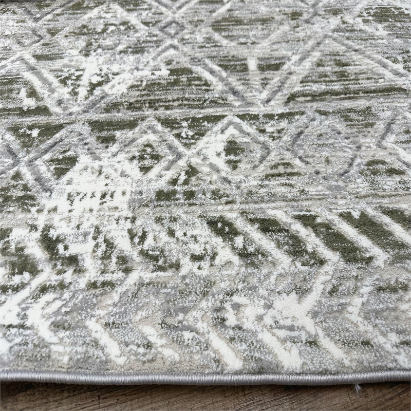 Livigno 1243 Transitional Geometric Green Round Polypropylene Area Rug 5'3