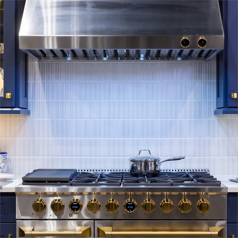48 in. 6.7. Dual Fuel Range for Natural Gas and Gold + Under Cabinet Range Hood