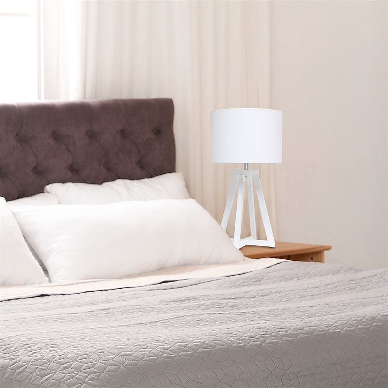 Simple Designs Wood Interlocked Triangle Table Lamp in White with White Shade