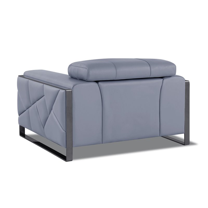 Titan Furnishings 18.5