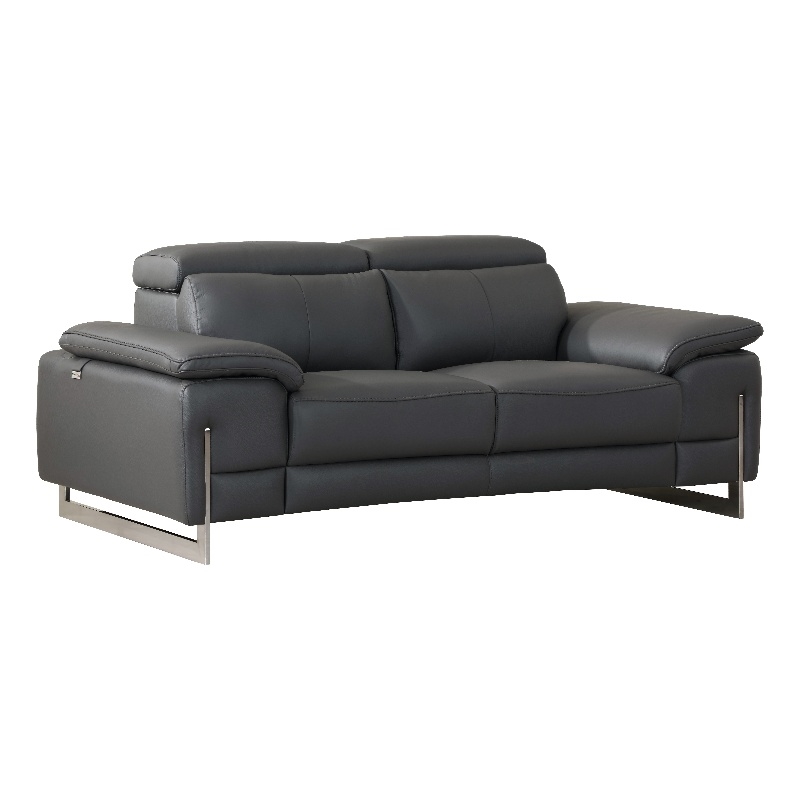 Titan Furnishings 71