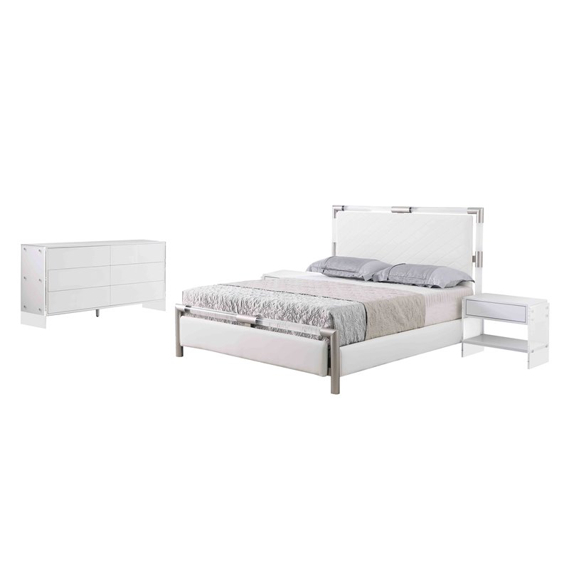 Milan Barry Metal & Faux Leather Diamond Stitched Queen-size Bed in Nickel/White