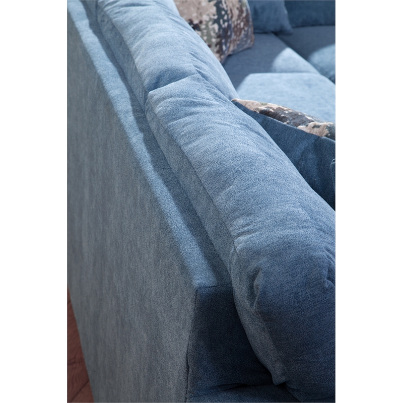 American Furniture Classics Bluebell U Shaped Sectional with 4 Throw Pillows