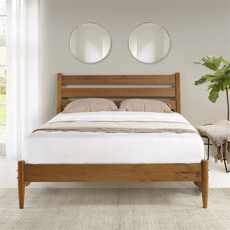 Camaflexi Mid-Century Solid Wood Queen Platform Bed in Castanho Brown