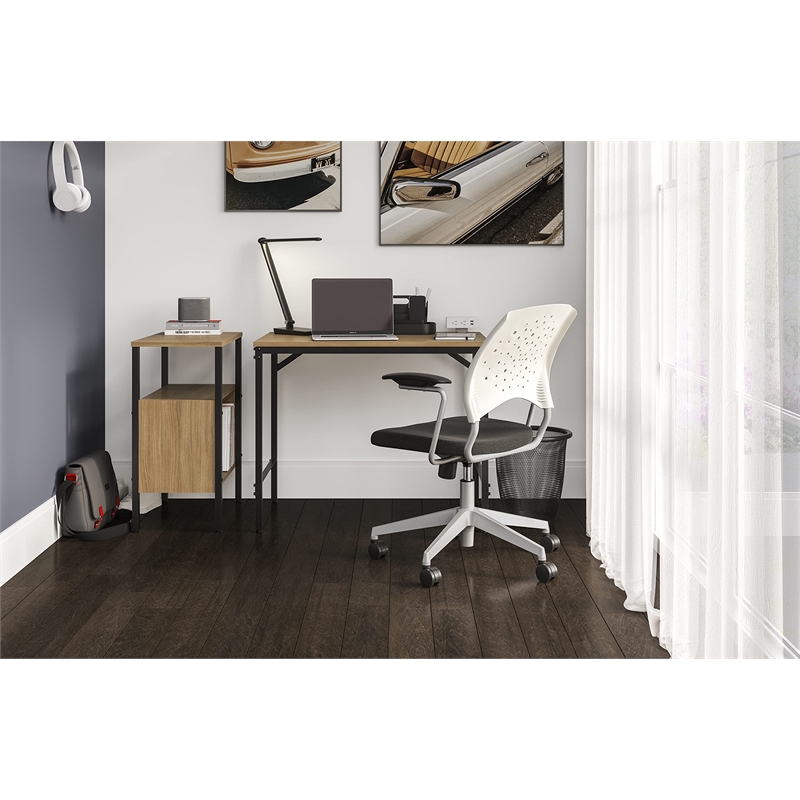 UrbanPro Modern LED Lamp with Wireless Charging Pad & USB Port in Black