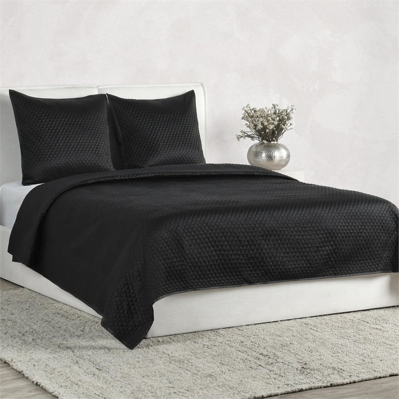 Kosas Home Winthrop 26x26
