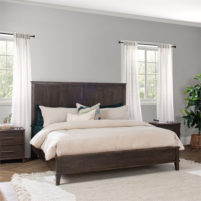 Classic Home Westlake Mango Wood Queen Bed Brown