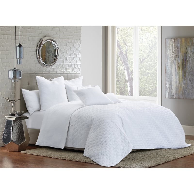 Michael Amini Gibson 7-piece Belgium Linen Fabric Queen Duvet Set in White