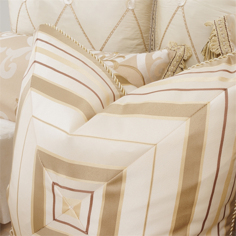 Michael Amini Luxembourg 13-piece Fabric King Comforter Set in Cream/Gold