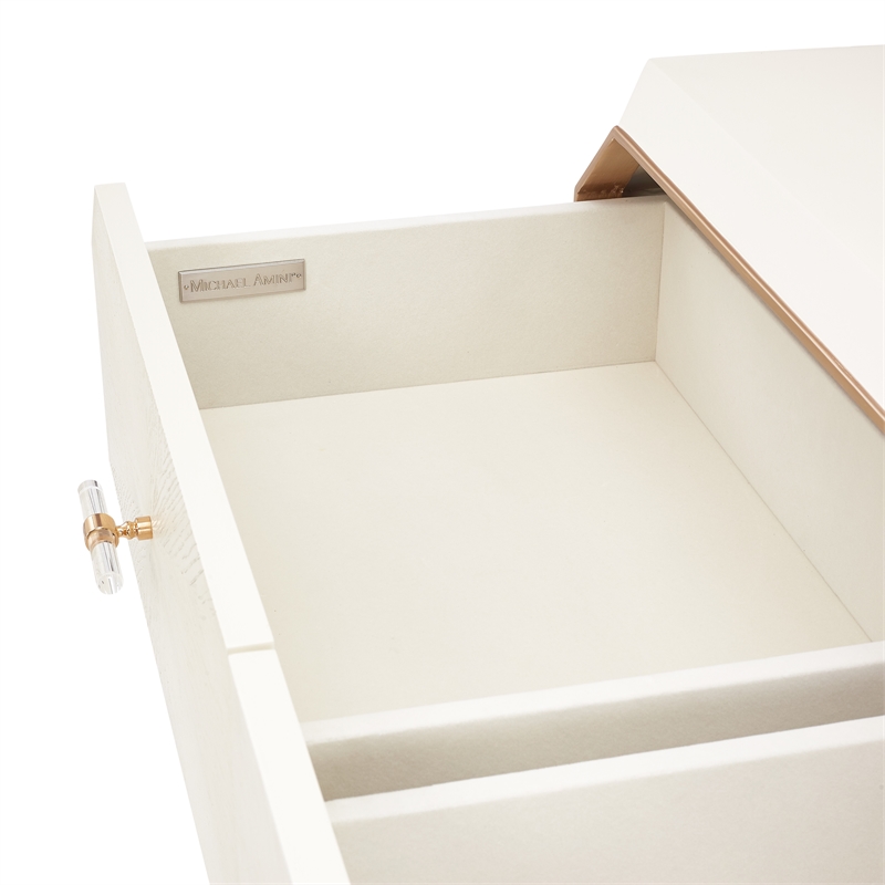 La Rachelle 9-Drawer Dresser with Mirror - Champagne