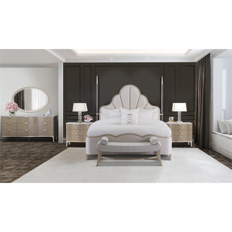 Michael Amini Malibu Crest Cal. King Scalloped Poster Bed - Porcelain/Chardonnay
