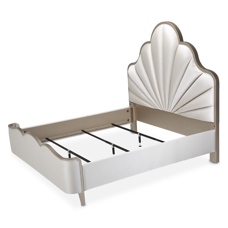 Michael Amini Malibu Crest Queen Scalloped Panel Bed - Porcelain/Chardonnay