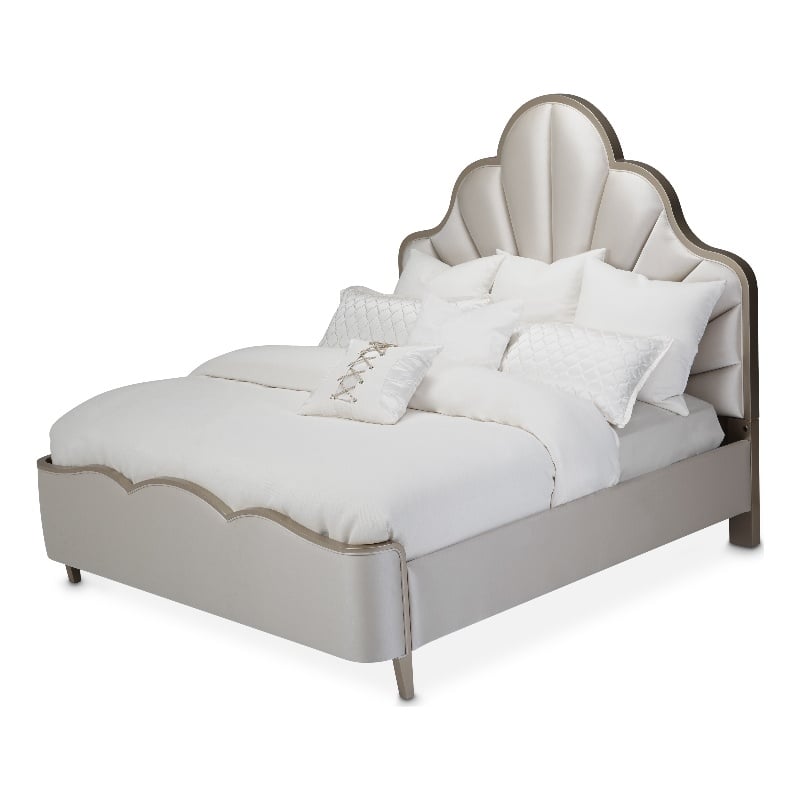 Michael Amini Malibu Crest Queen Scalloped Panel Bed - Porcelain/Chardonnay