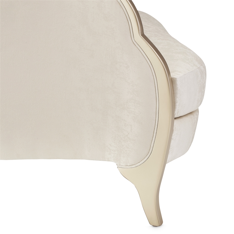 Michael Amini Malibu Crest Loveseat - Cloud White/Chardonnay