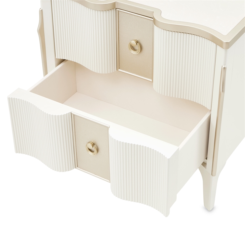 La Marisia Nightstand - Creamy Pearl