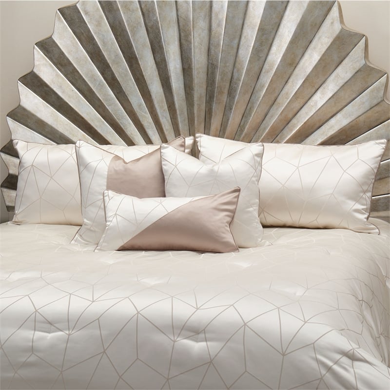 La Ventana 6-Piece King Comforter Set - Pearl