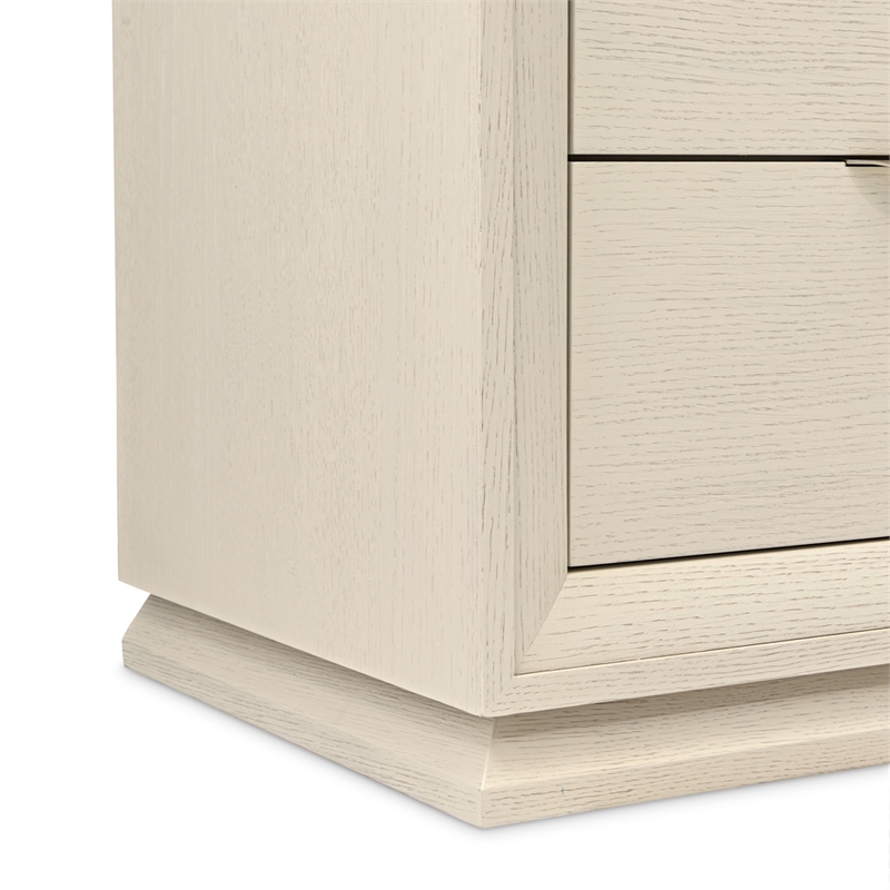 Portrait 5-Drawer Chest with LED Lights - Alabaster White