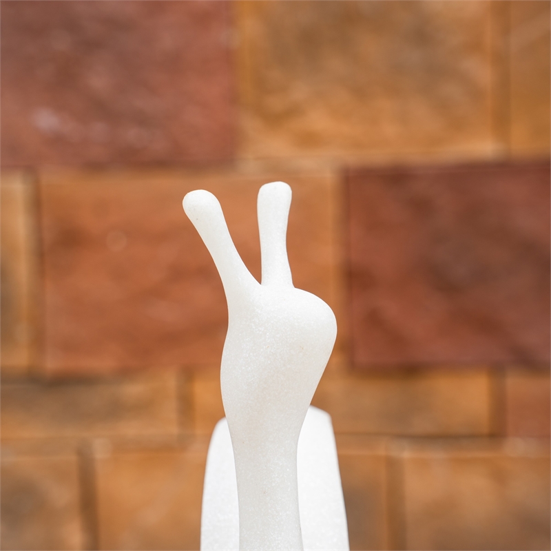 White Sandstone Effect Resin Snail Statue Garden Decor Sculpture