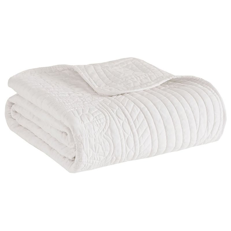 Madison Park Fabric Oversized Quilted Throw with Scalloped Edges in White