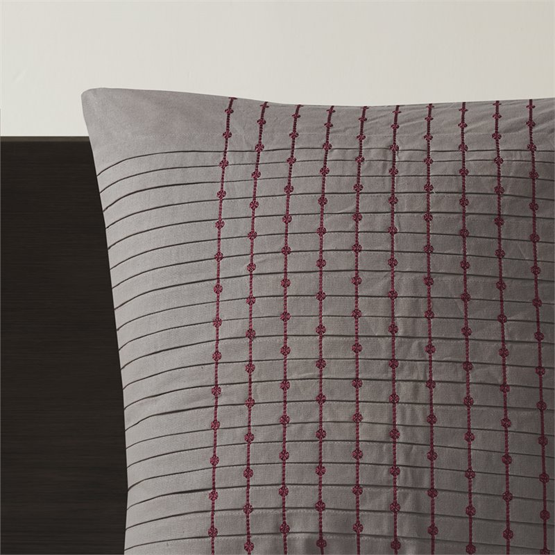 N Natori Modern 100 Percent Cotton Euro Sham with Embroidery in Gray