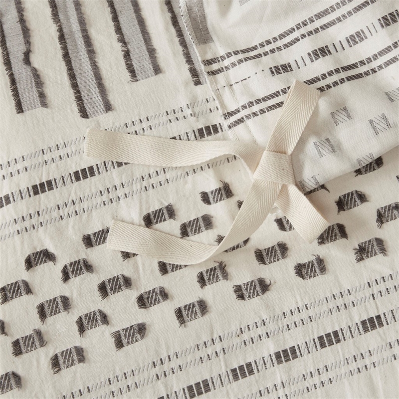 INK+IVY Rhea Mid-Century Cotton Clipped Jacquard Duvet Cover Mini Set in Ivory