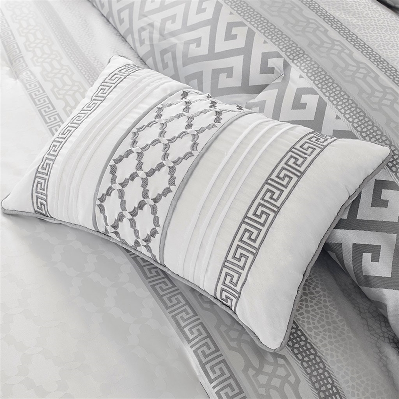 Madison Park Bennett 7-Piece Polyester Jacquard Comforter Set in Gray/Silver