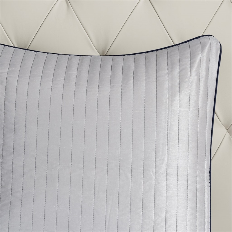 Madison Park Aubrey 12-Piece Polyester Jacquard Comforter Set in Navy