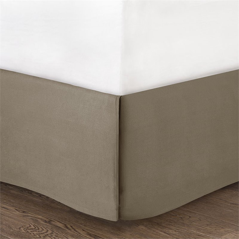 Madison Park Odette 8-Piece Polyester Jacquard Comforter Set in Tan