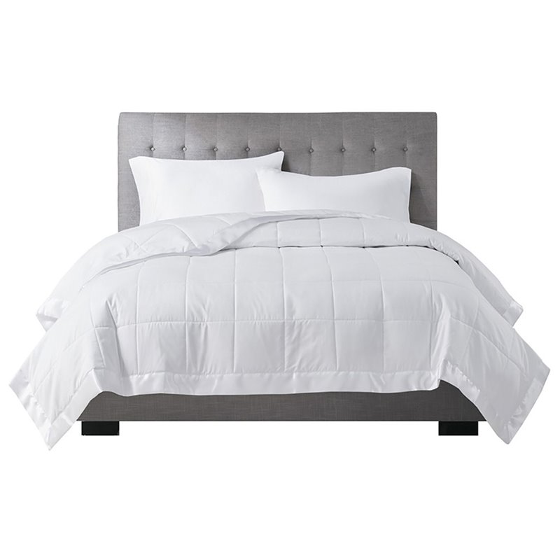 Madison Park Contemporary Microfiber 3M Scotchgard Solid Blanket in White